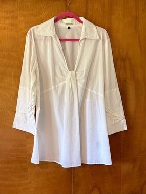 ADRIENNE VITTADINI Women’s V-Neck Twist Front Blouse size XL